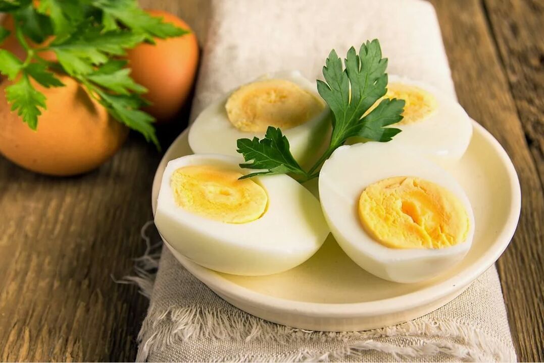 варени яйца за закуска